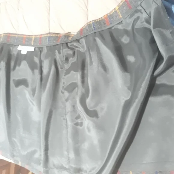 Vintage Talbots Wool Blend Lined Wrap Plaid Gray Red Yellow Mini Skirt size 10 - Picture 11 of 12